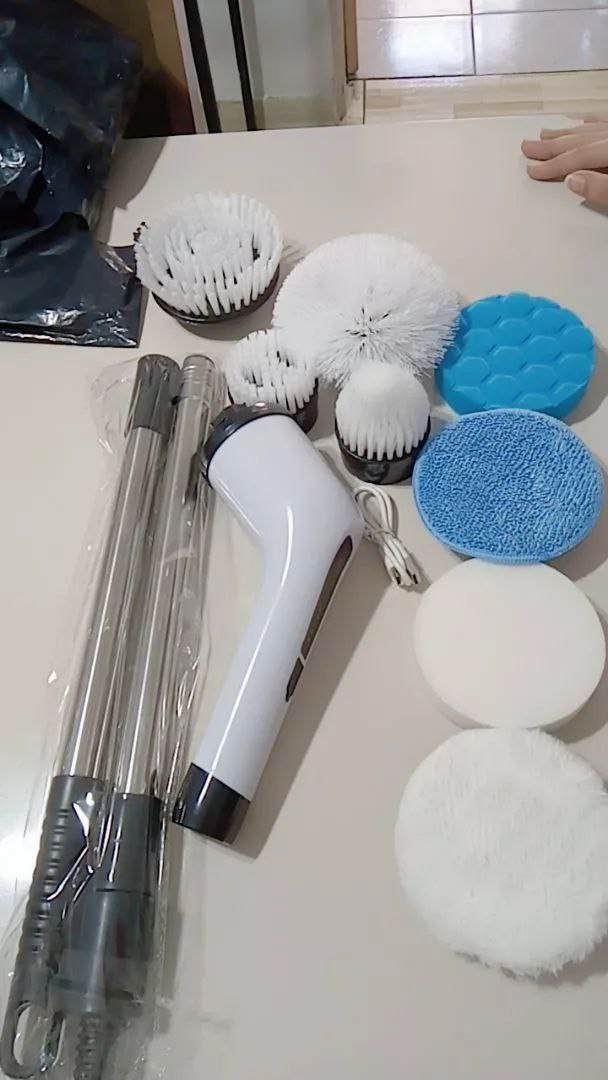 Brosse de nettoyage électrique 9 EN 1
